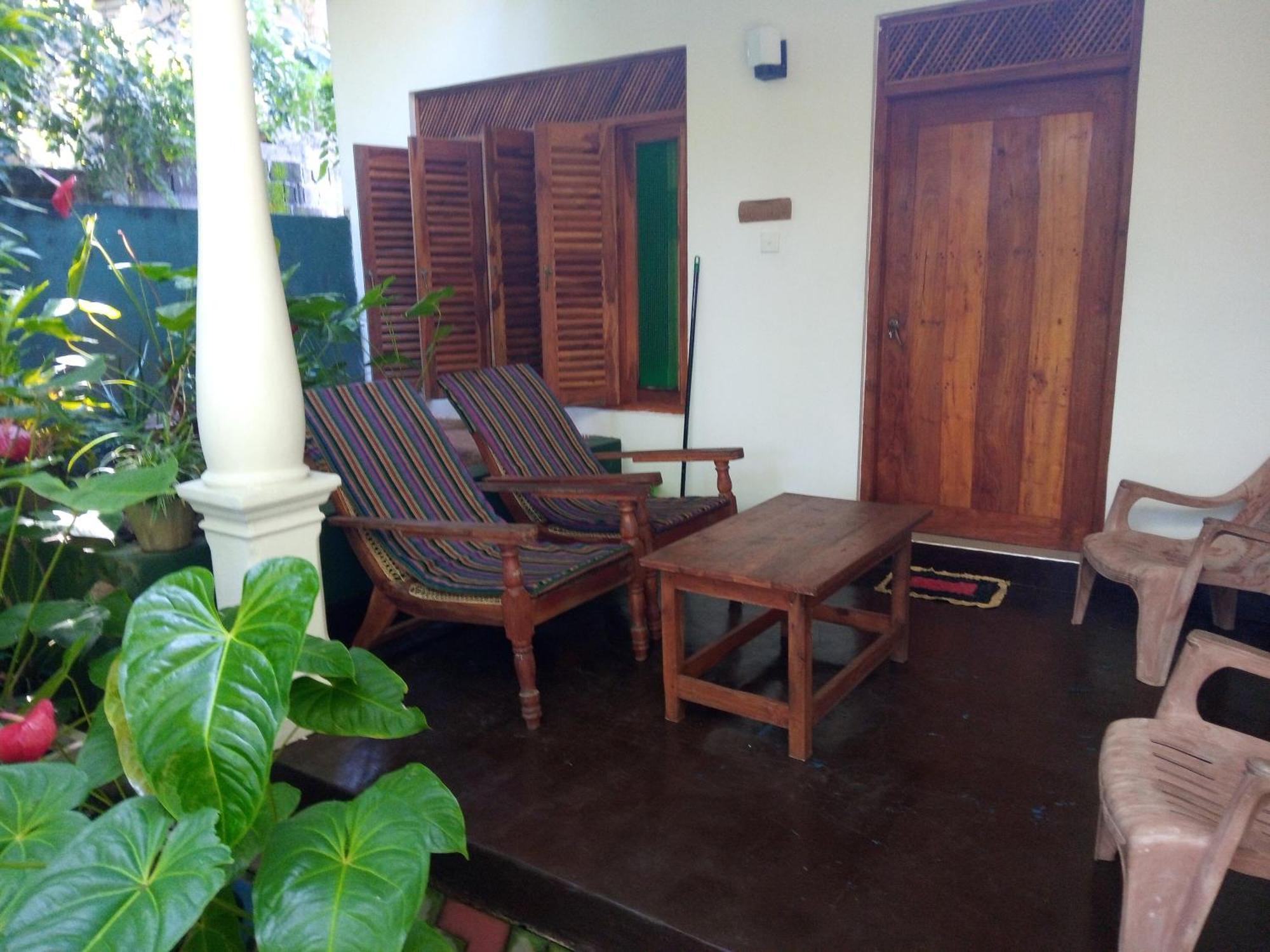 Sansala Guesthouse & Restaurant 탕갈레 객실 사진